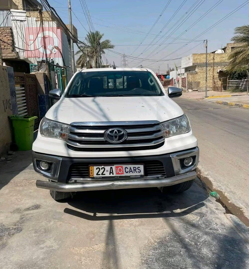 تويوتا هايلوكس